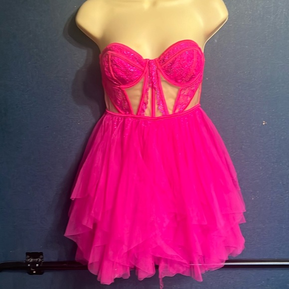 For Love And Lemons Dresses & Skirts - For love and lemons sz M bustier mini dress